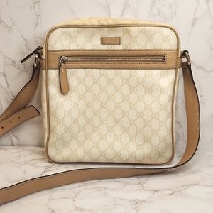 Gucci Beige/Cream Crossbody